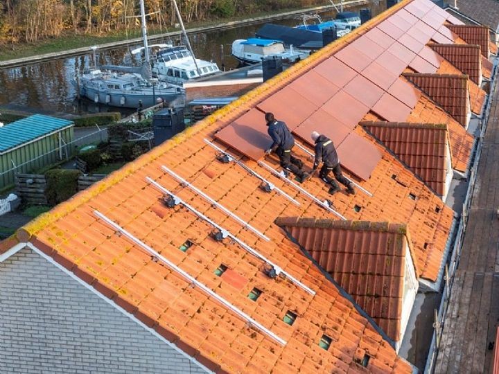 Solar palar in terra cotta orange